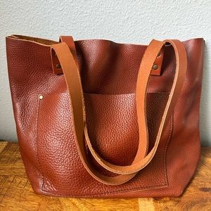Portland Leather Medium Tote in Sedona with Tandles